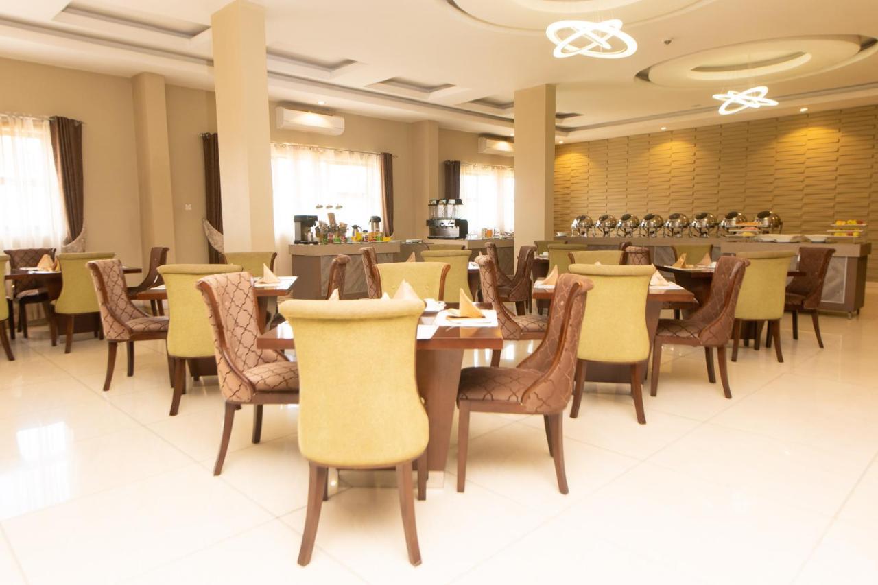 Crossroads Hotel Blantyre Luaran gambar